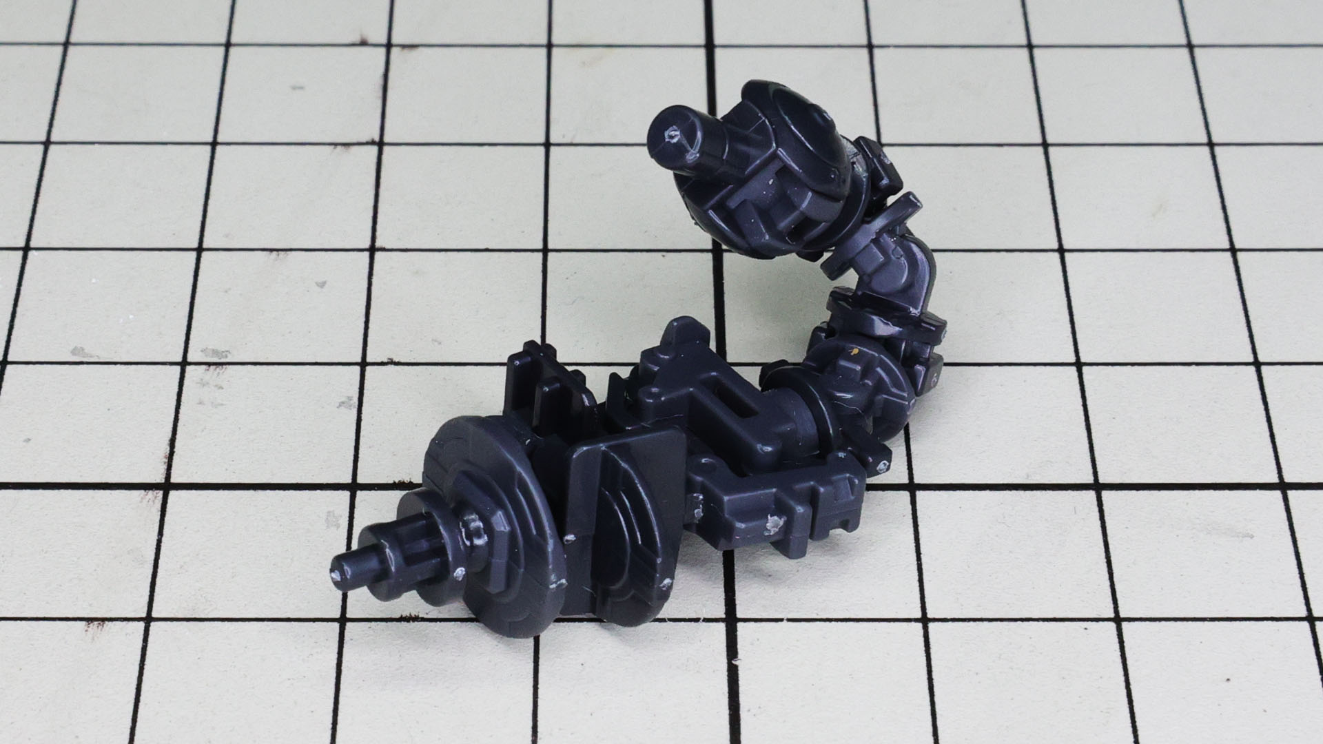 上腕部は大腿部と同じ多関節構造です！