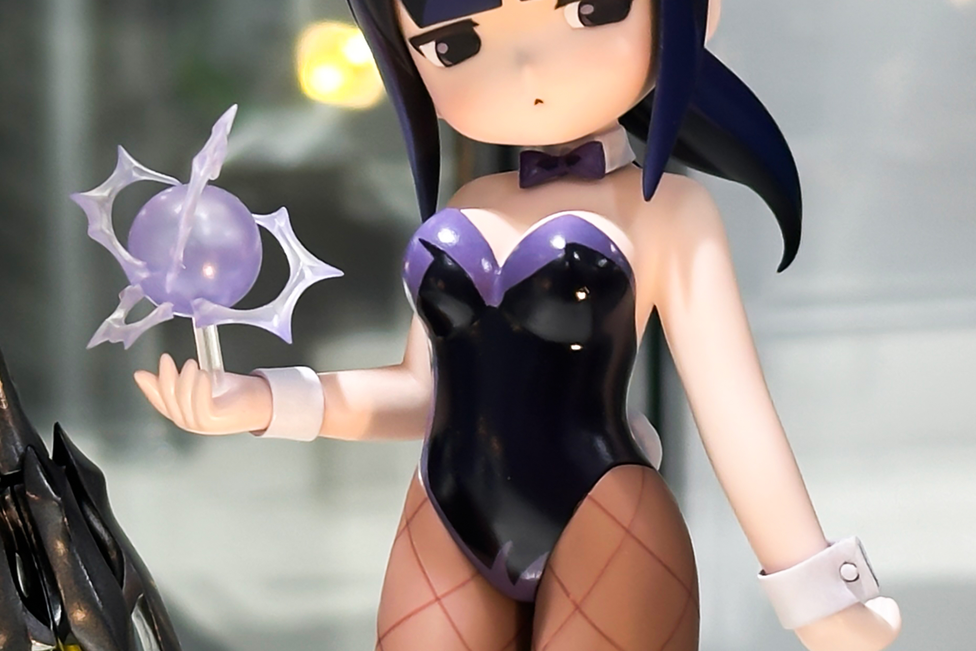 こちらの炎雷魔法は紫色になっている