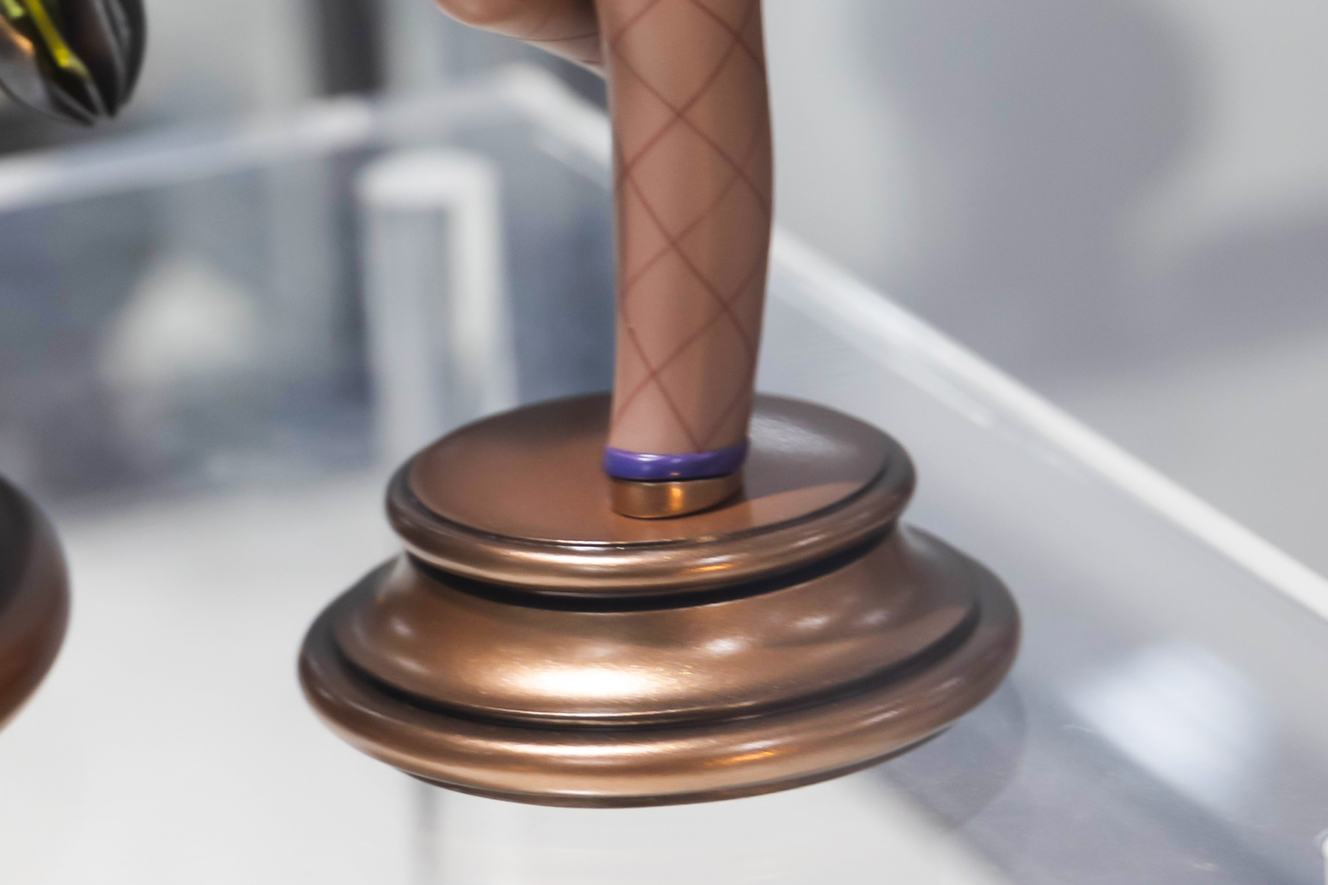 台座は「so-bin バニーガールver.」と同様のスタイルだ