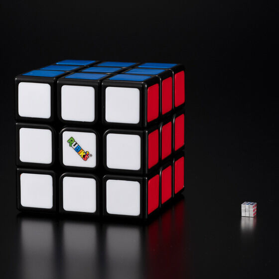「究極最小ルービックキューブ -0.50cm 超精密金属製-」