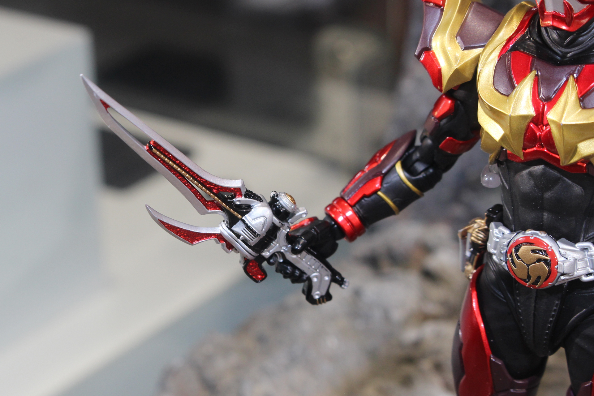 音撃増幅剣・装甲声刃。付属のパーツで剣撃モードと音撃モードを再現