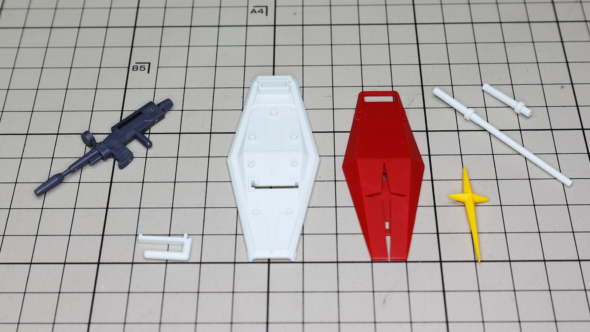 フルカラー4パーツで構成されたシールドが技術の蓄積を感じさせます