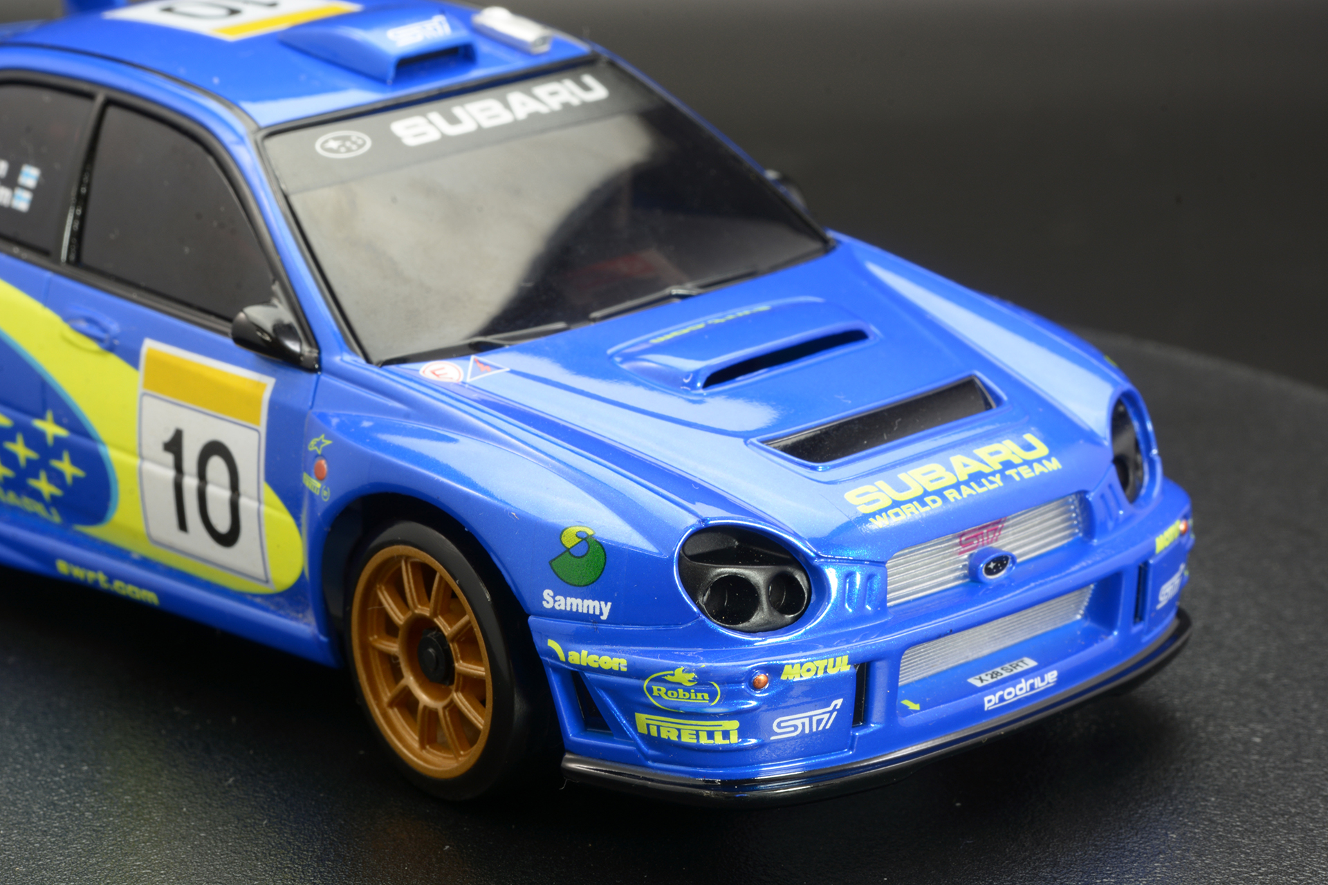 ラリーカーならではの装備なども細かく再現している