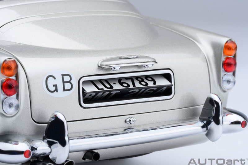 「アストンマーチン DB5 ＜007／ゴールドフィンガー＞ ボンドカー」
