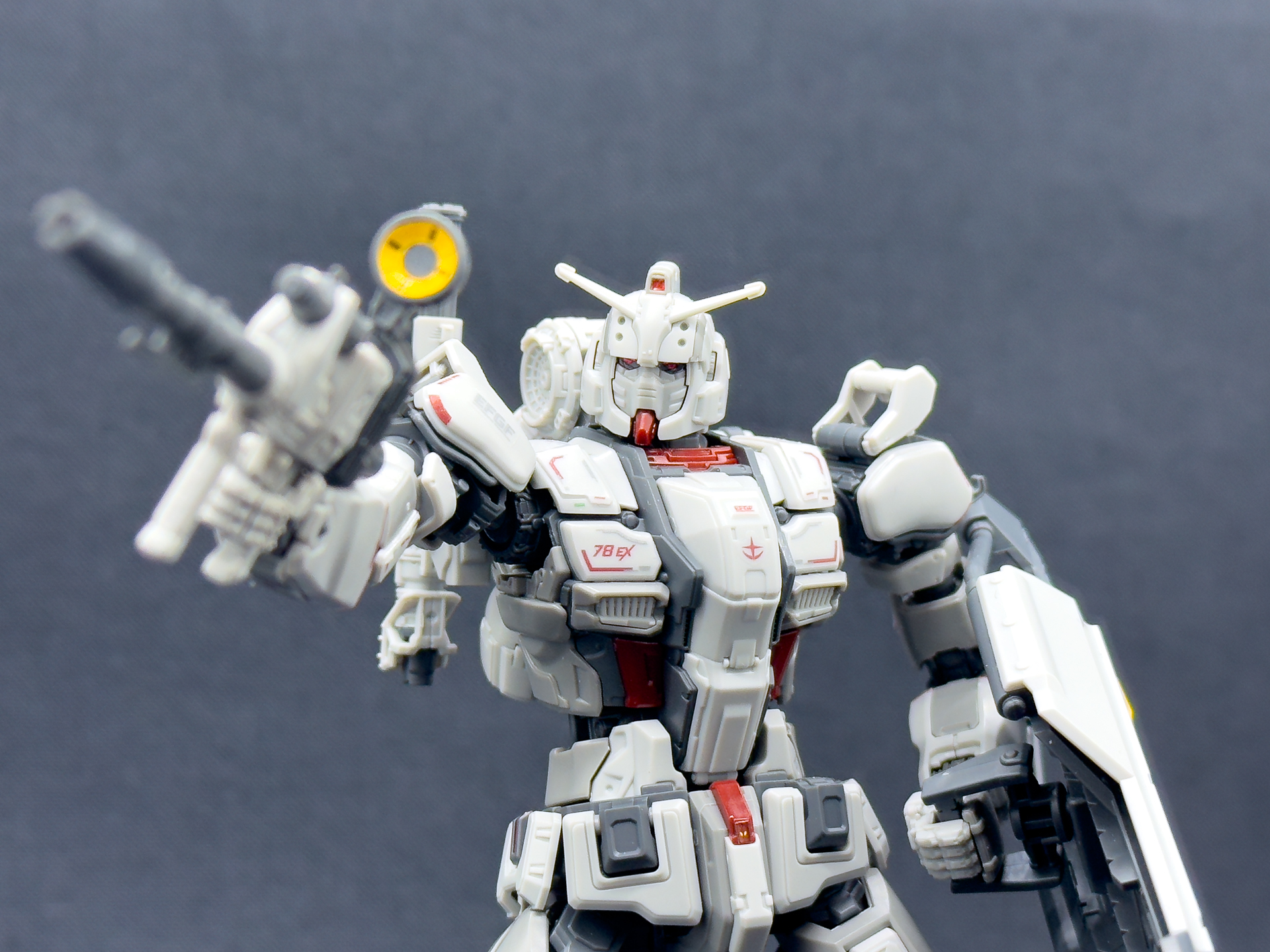 今回紹介する「HG 1/144 ガンダムEX (復讐のレクイエム)」。