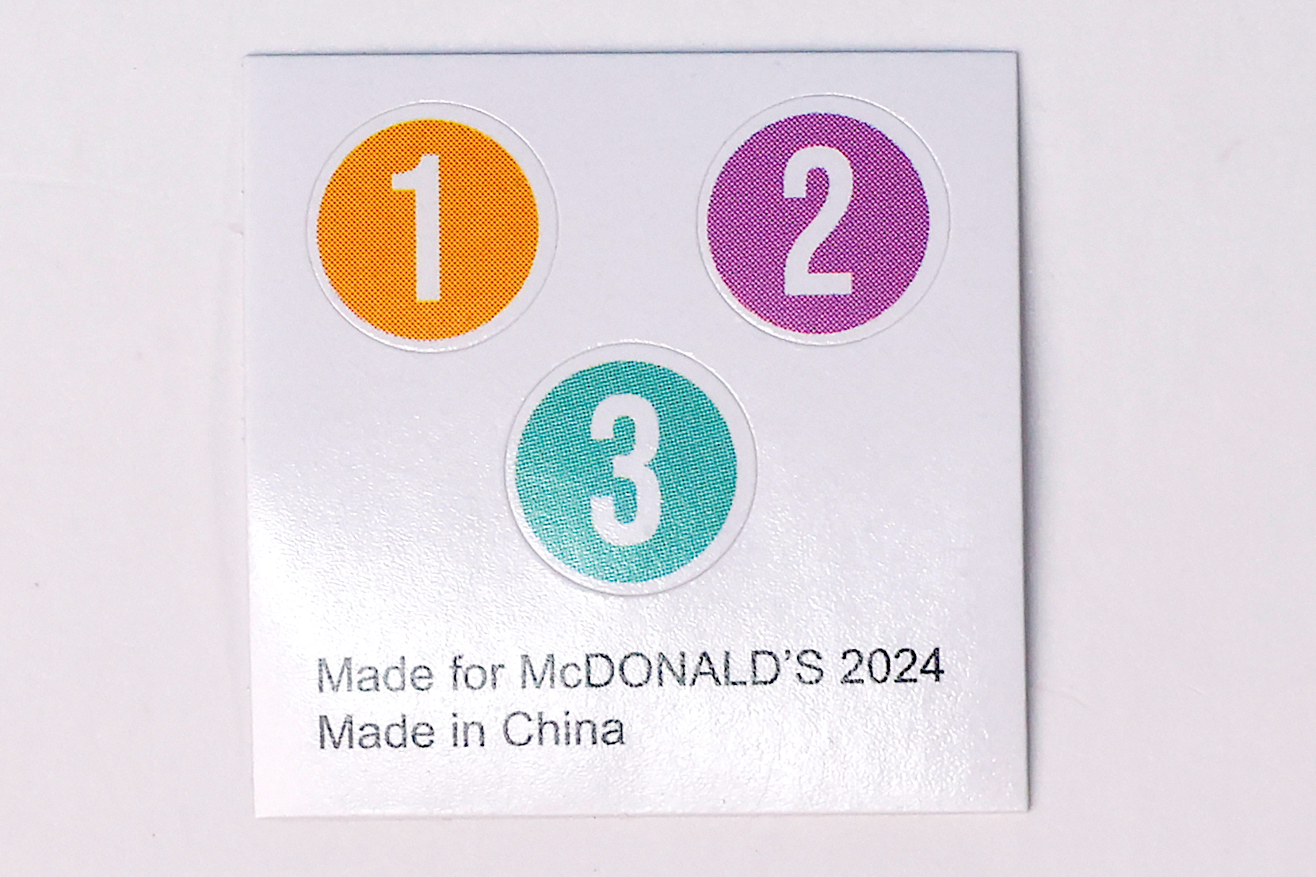 こちらは付属のシール