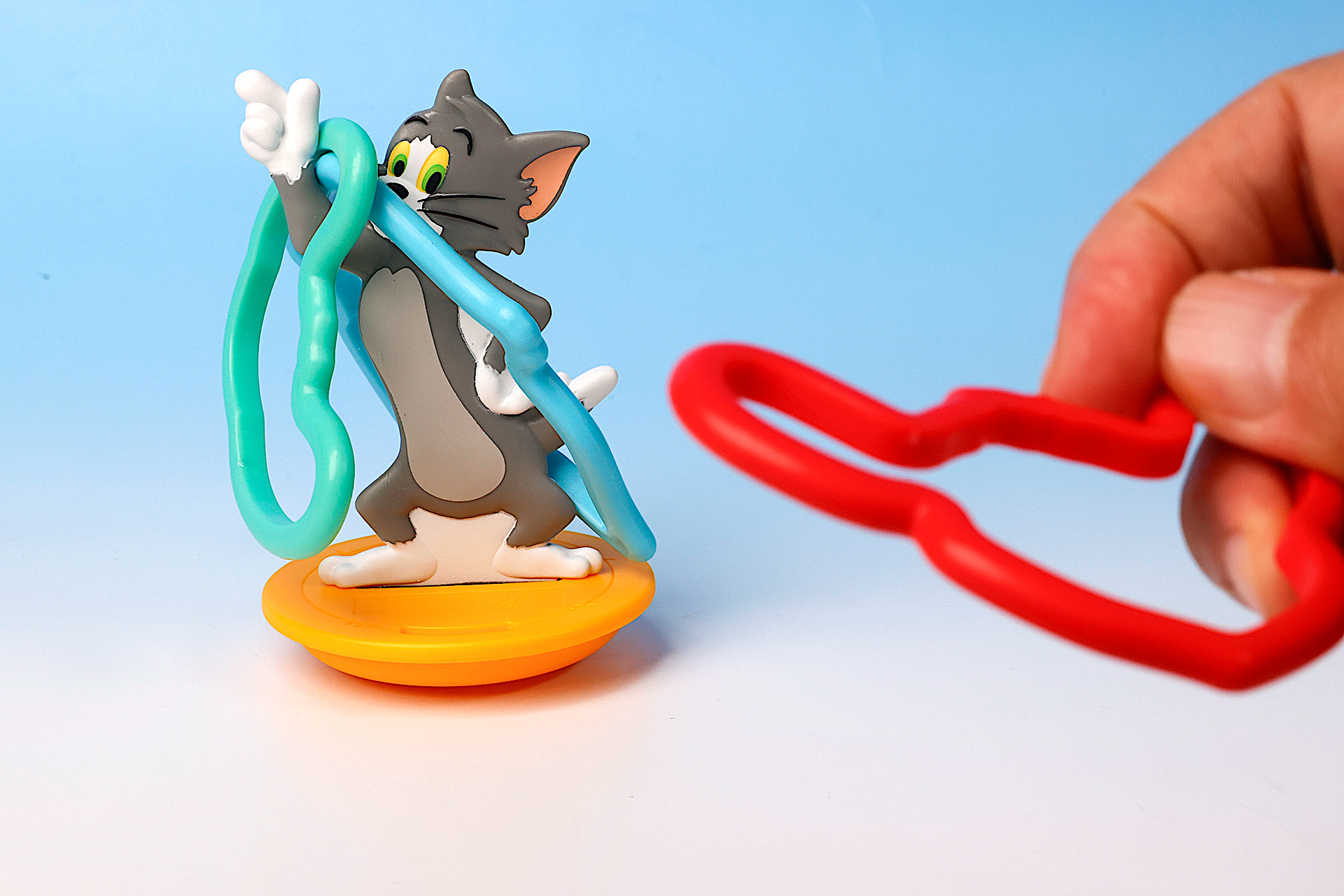 輪っかの形が特殊なので、なかなか遊びごたえがある