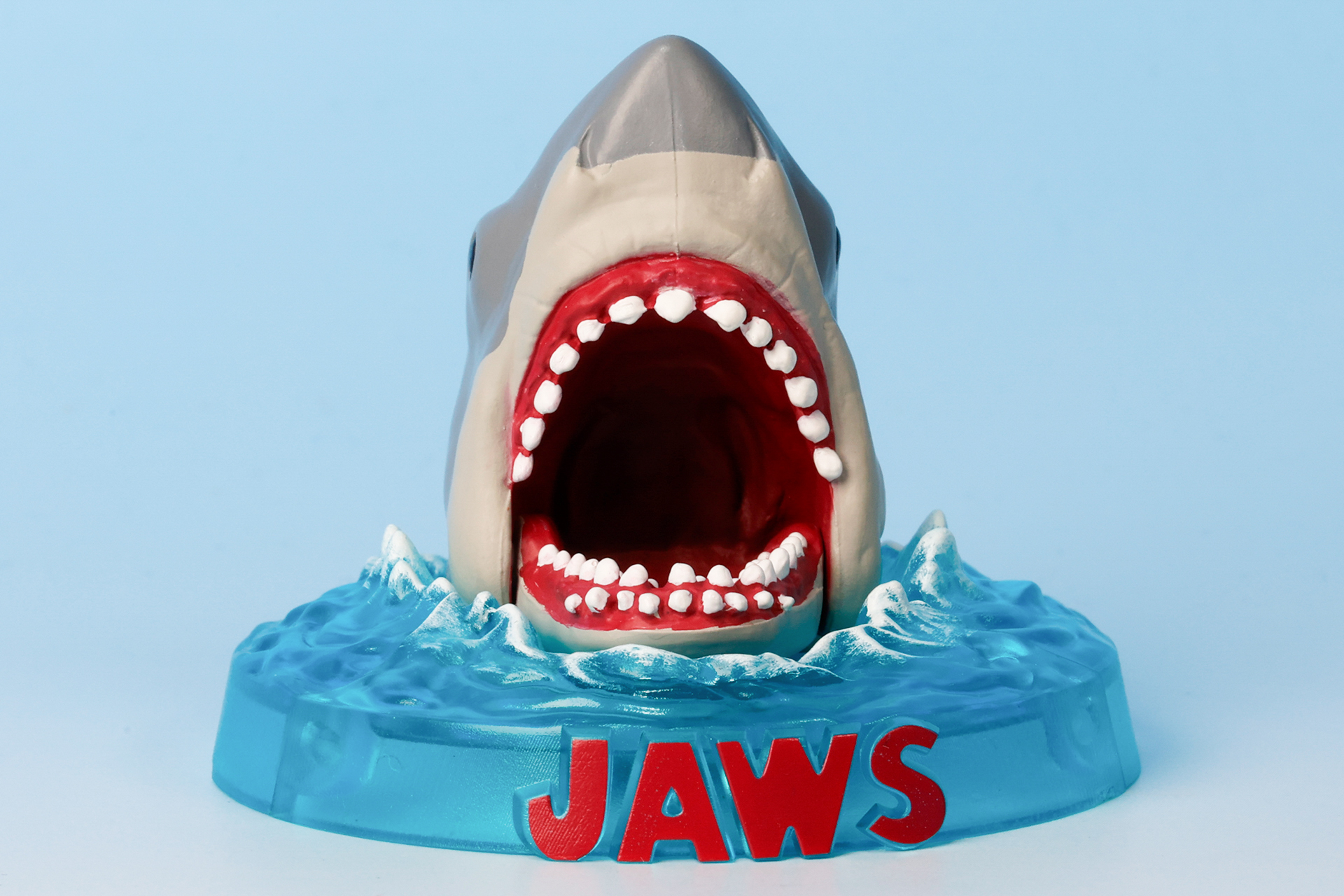 映画のキービジュアルを再現したようだ