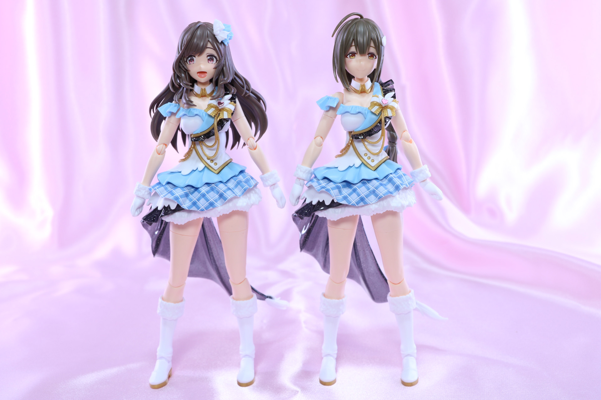 「30MS オプションヘアスタイル＆フェイスパーツセット(大崎甜花/桑山千雪)」と「30MS オプションボディパーツ ビヨンドザブルースカイ2[カラーA]」を合わせた30MS 桑山千雪（右）との比較