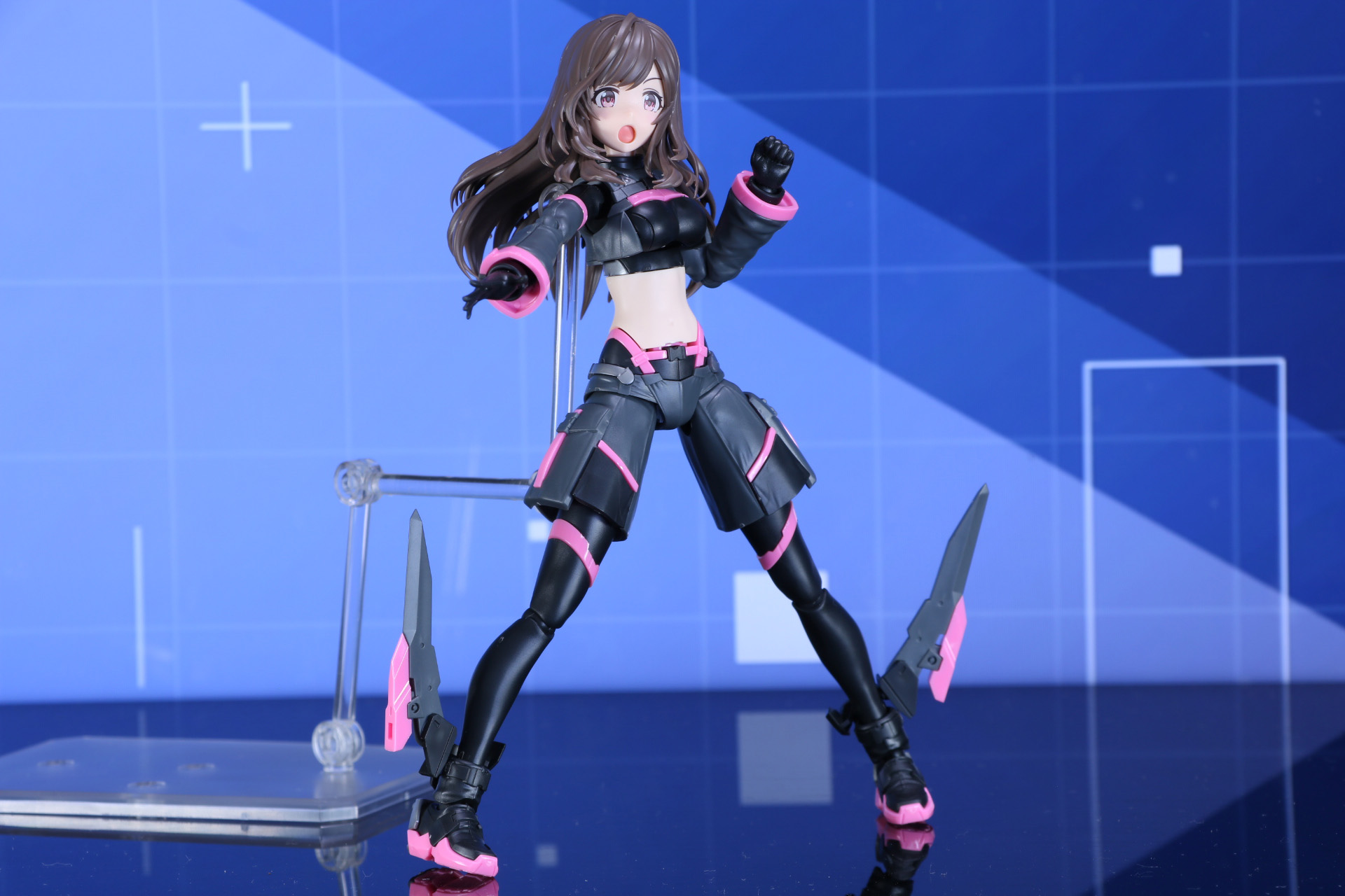 「30MS オプションボディパーツ シグマシスターズパラドクス1[カラーA]」の月岡恋鐘がステージをさらに盛り上げる