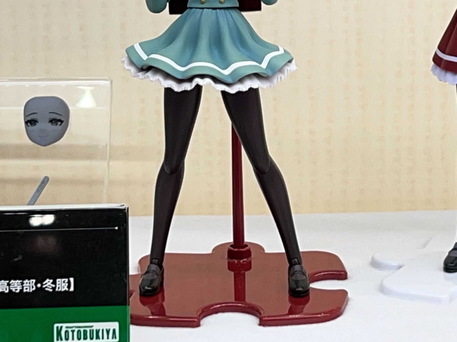 「小石川エマ【聖アイリス女学園高等部・冬服】」