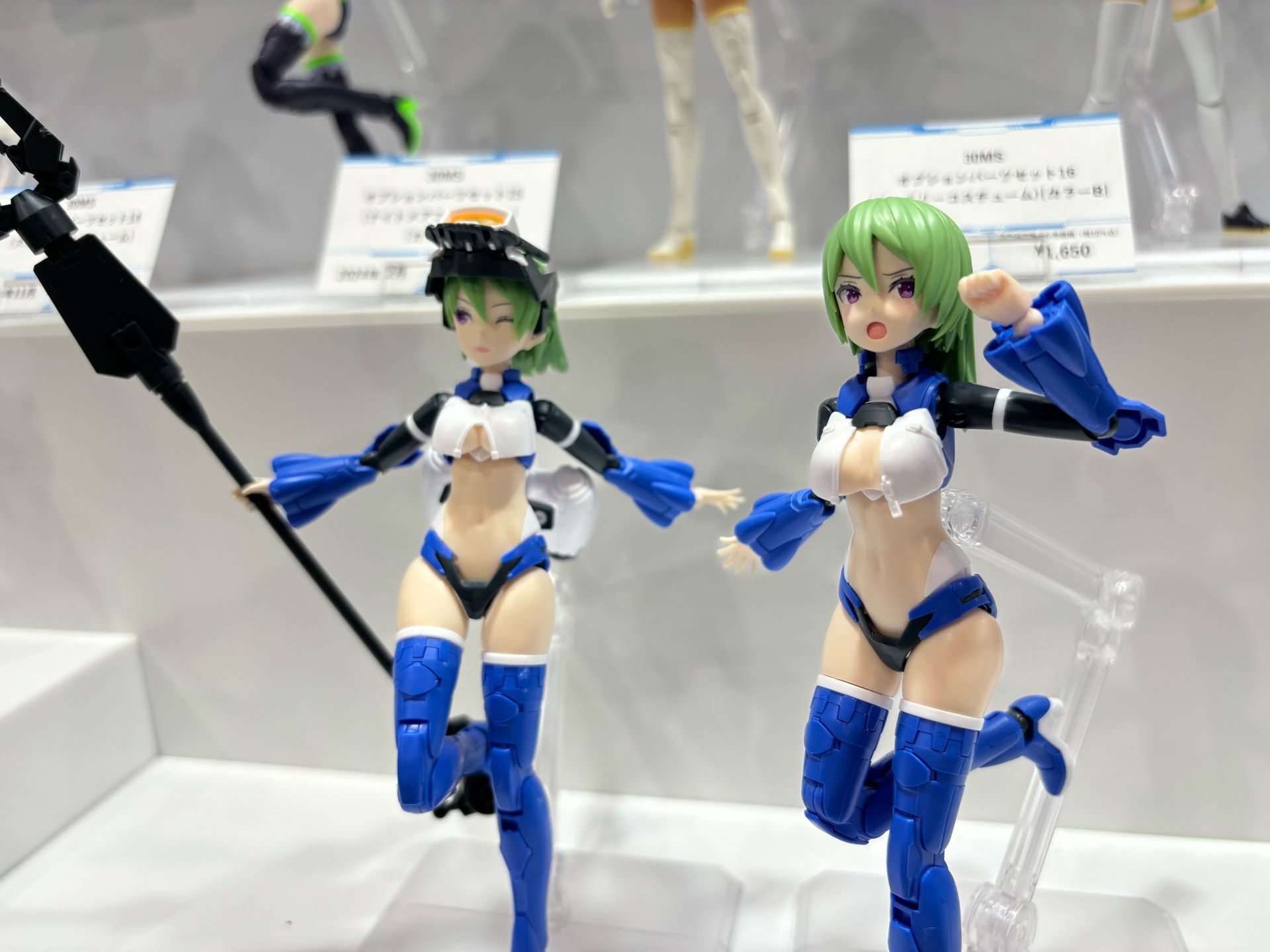 「SIS-Dc75b ノティリカ＝トラティリカ（コモドフォーム）」