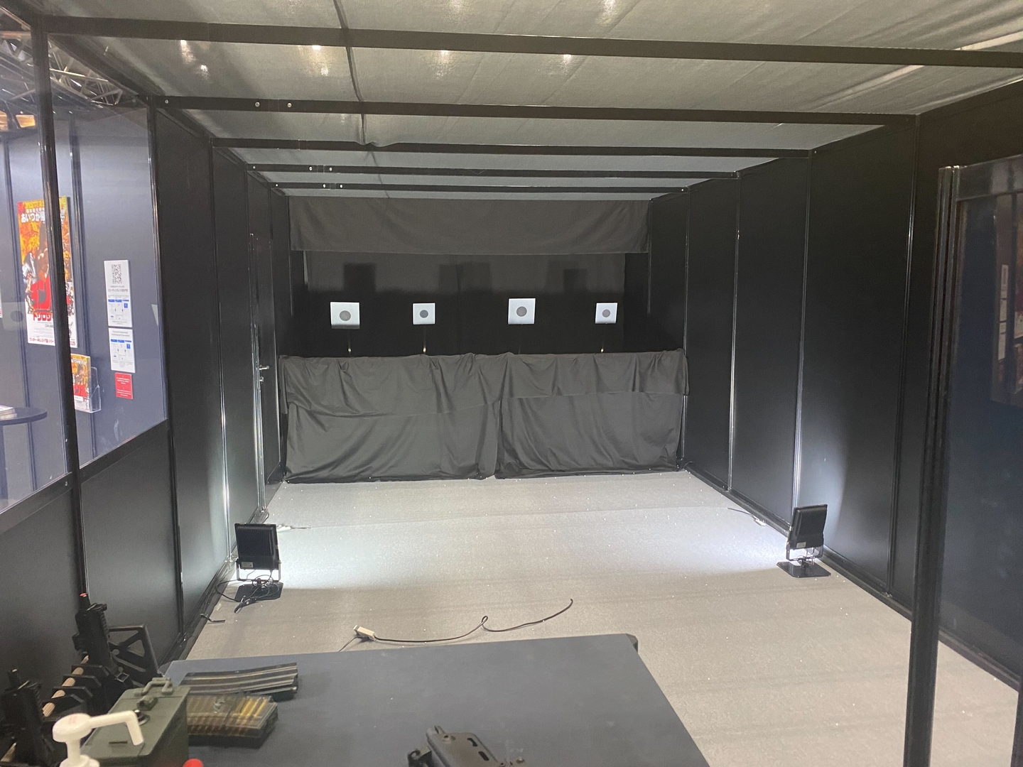 シューティングレンジでは1マガジン撃てる