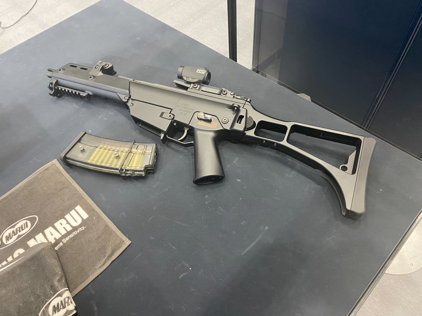 「G36Cプラス」には「MTD（マルイタクティカルドットサイト）」が載っているので、初心者でも狙いやすい