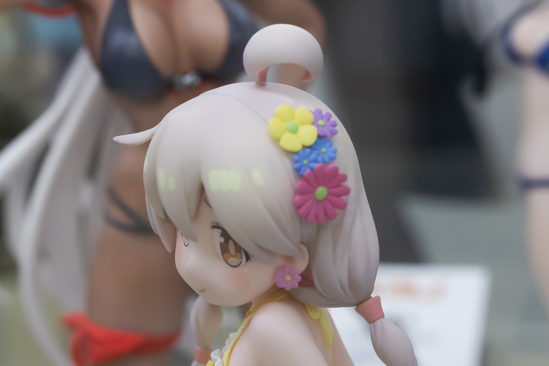 色とりどりのアクセサリー類がかわいい