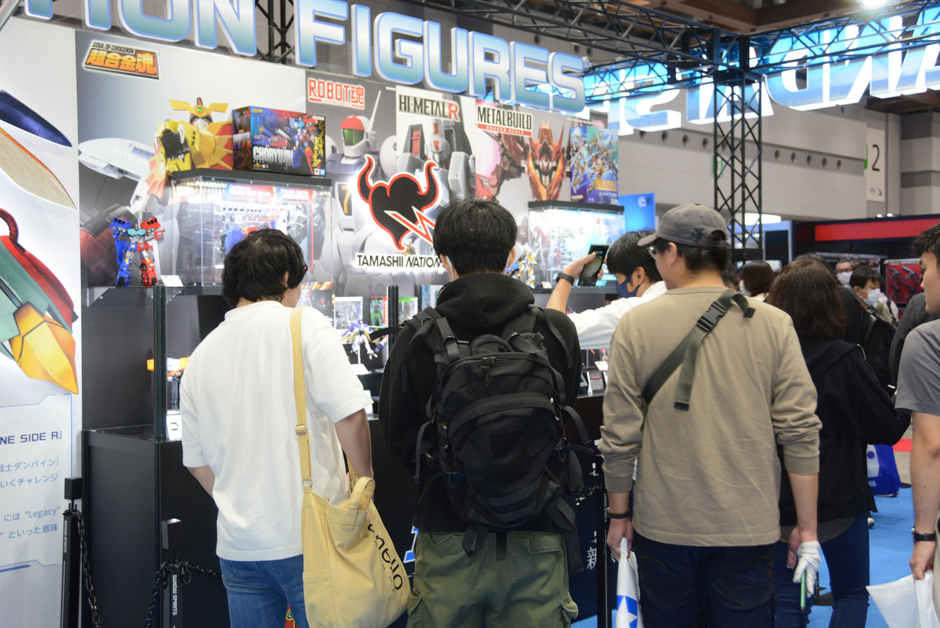 新商品を見たり、体験したり、ホビーショーでは様々な形でホビーに触れることができる
