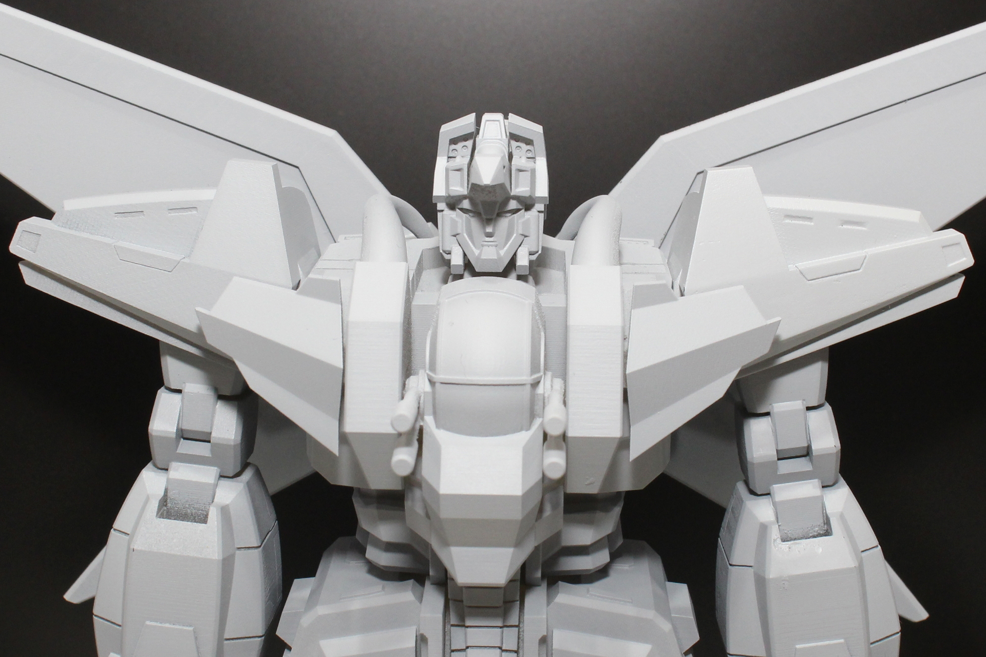 凜々しい顔付きもいい感じだ