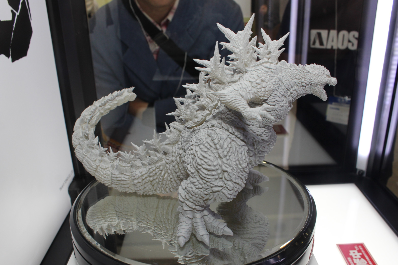 これぞゴジラというシルエットも魅力的