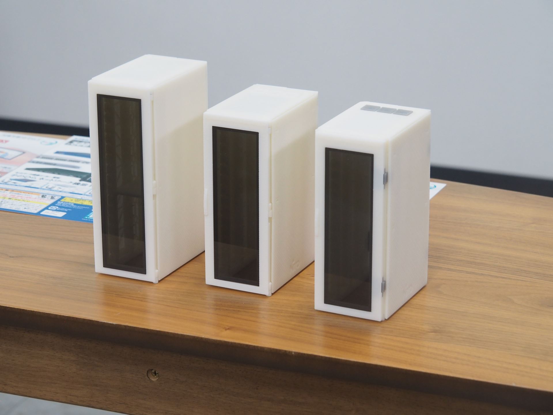 3Dプリンターで作られたプロトタイプ。左から右にかけて改良したものになっている