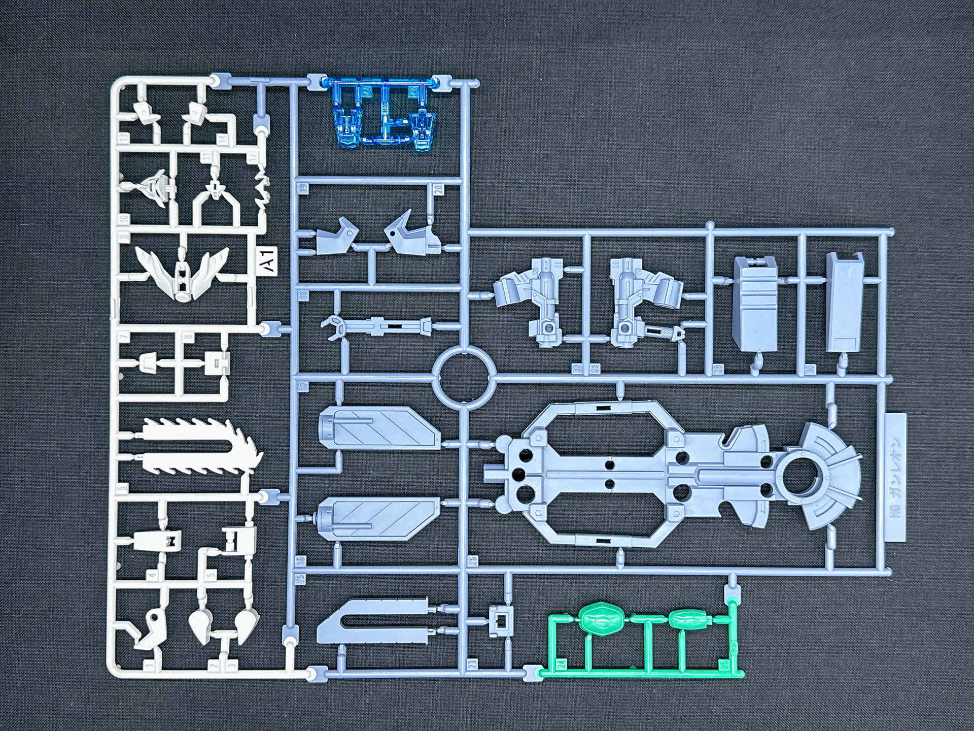 A2ランナー。A1ランナーと同様にライアット・ジャレンチのフレーム等を構成しています。