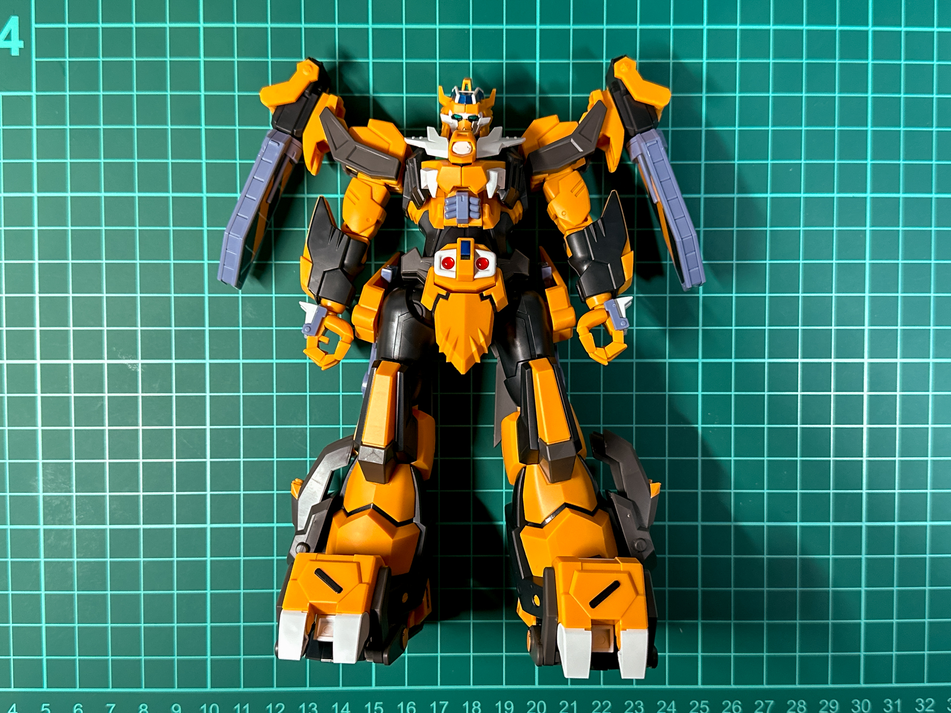 ガンレオンの素体が完成。