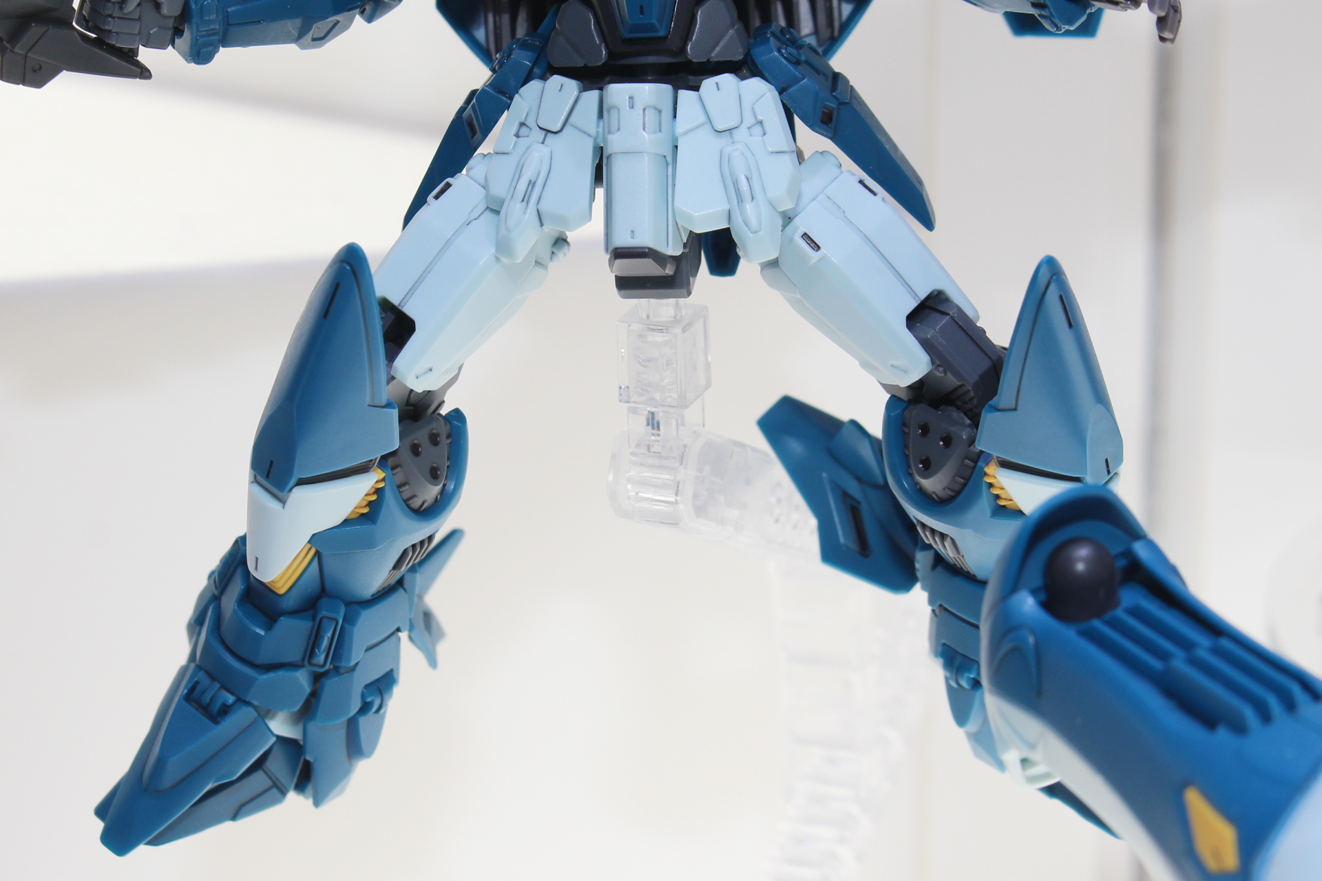 メカデザイナー阿久津潤一氏がデザインのリファインを手がけている