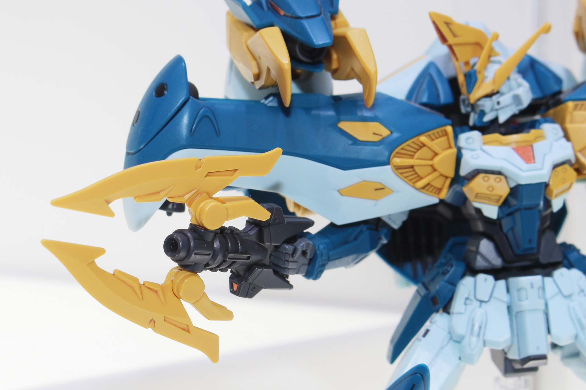 メカデザイナー阿久津潤一氏がデザインのリファインを手がけている