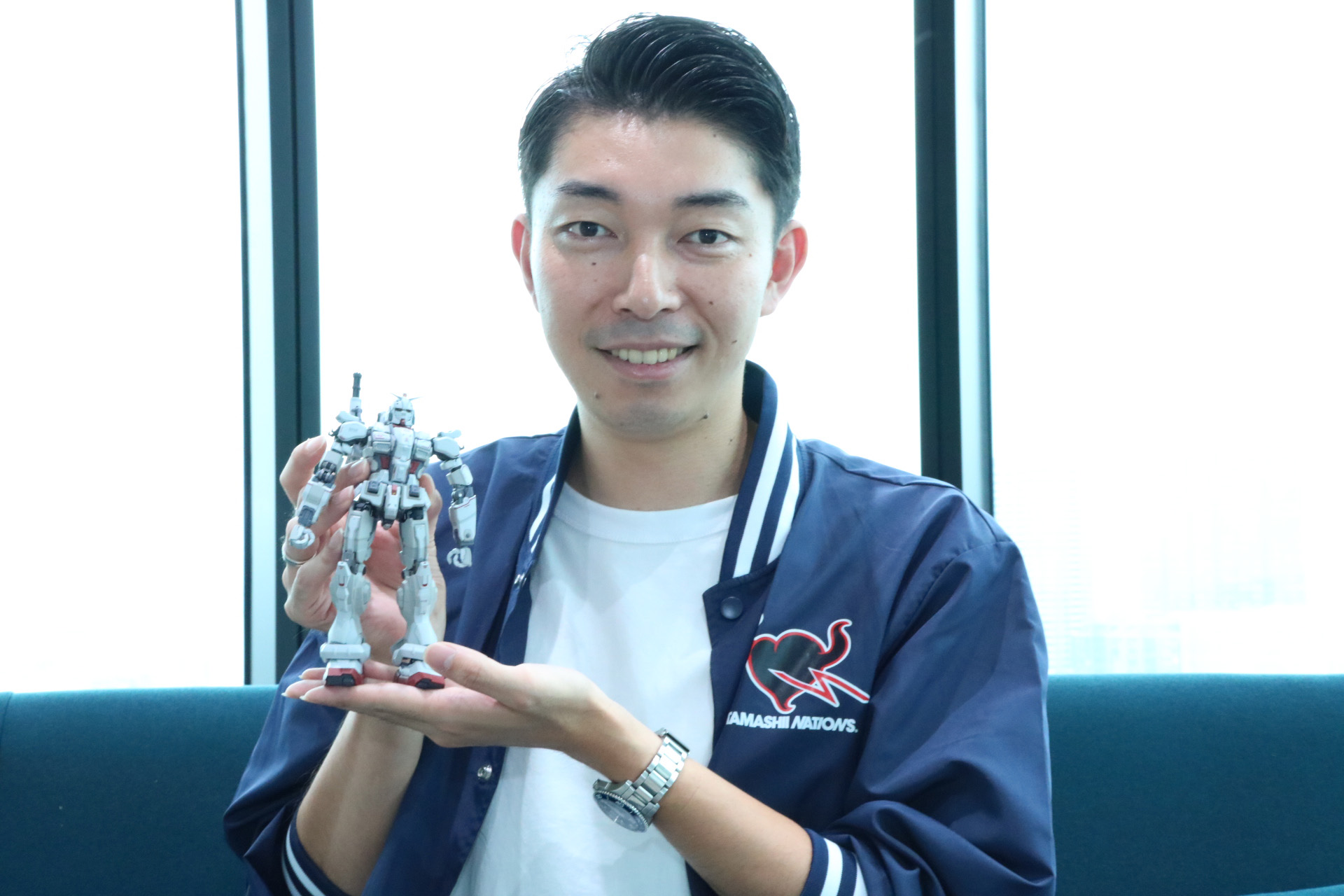 本商品の企画担当であるBANDAI SPIRITSコレクターズ事業部の寺島塁氏
