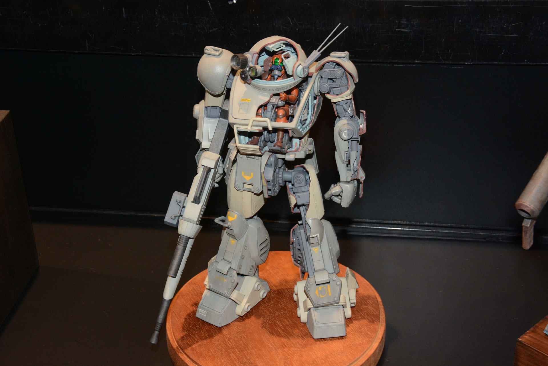 このほかにも多数の作品が展示されている