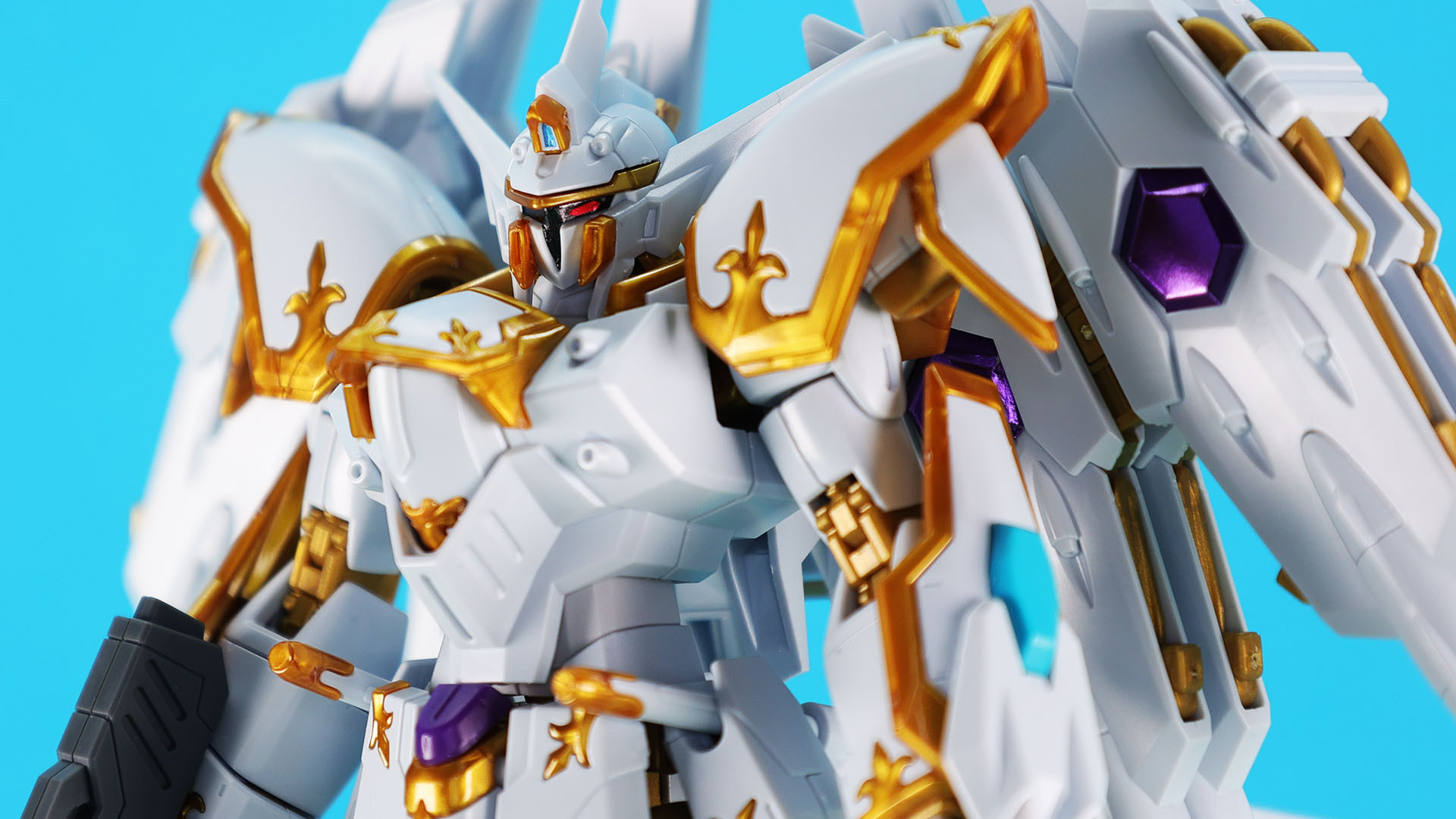 どこもかしこもパーツでの表現……すごすぎます