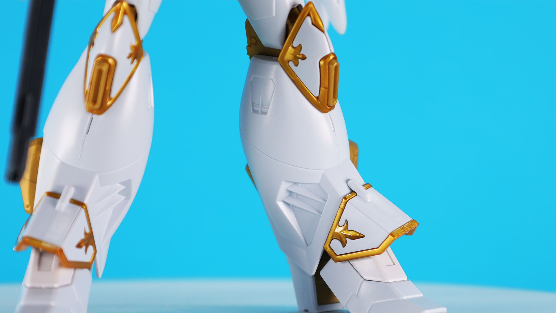 どこもかしこもパーツでの表現……すごすぎます