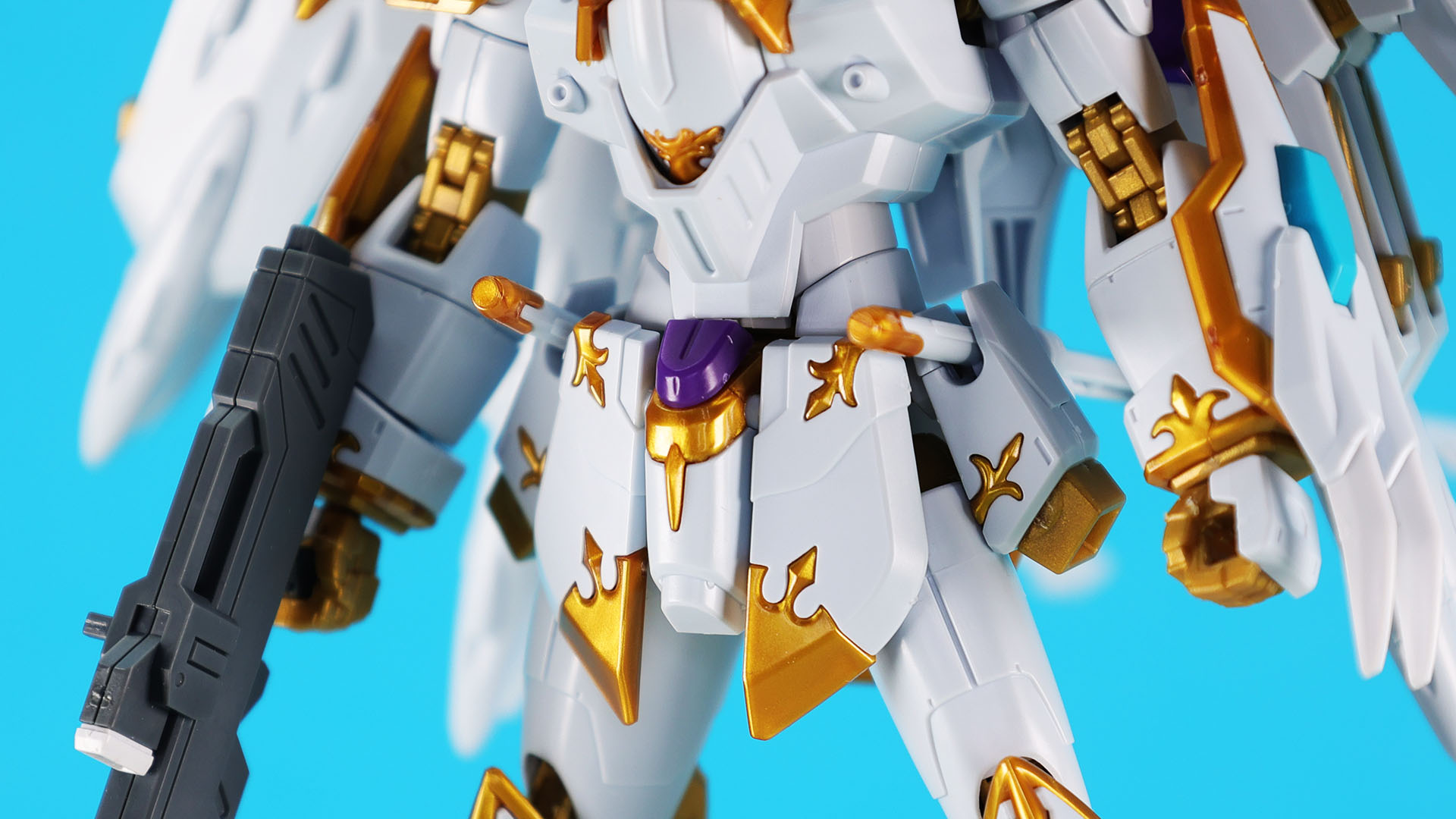 クローもあるバックラーシールド的装備