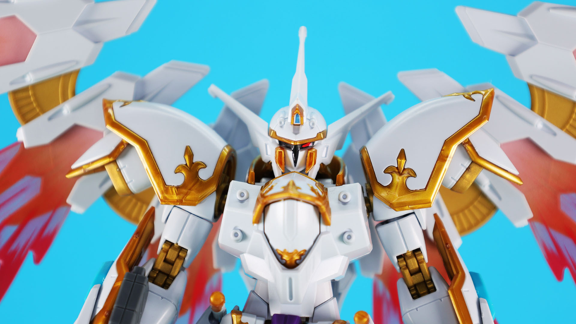 カルラのカメラアイは左目点灯状態をチョイスしています