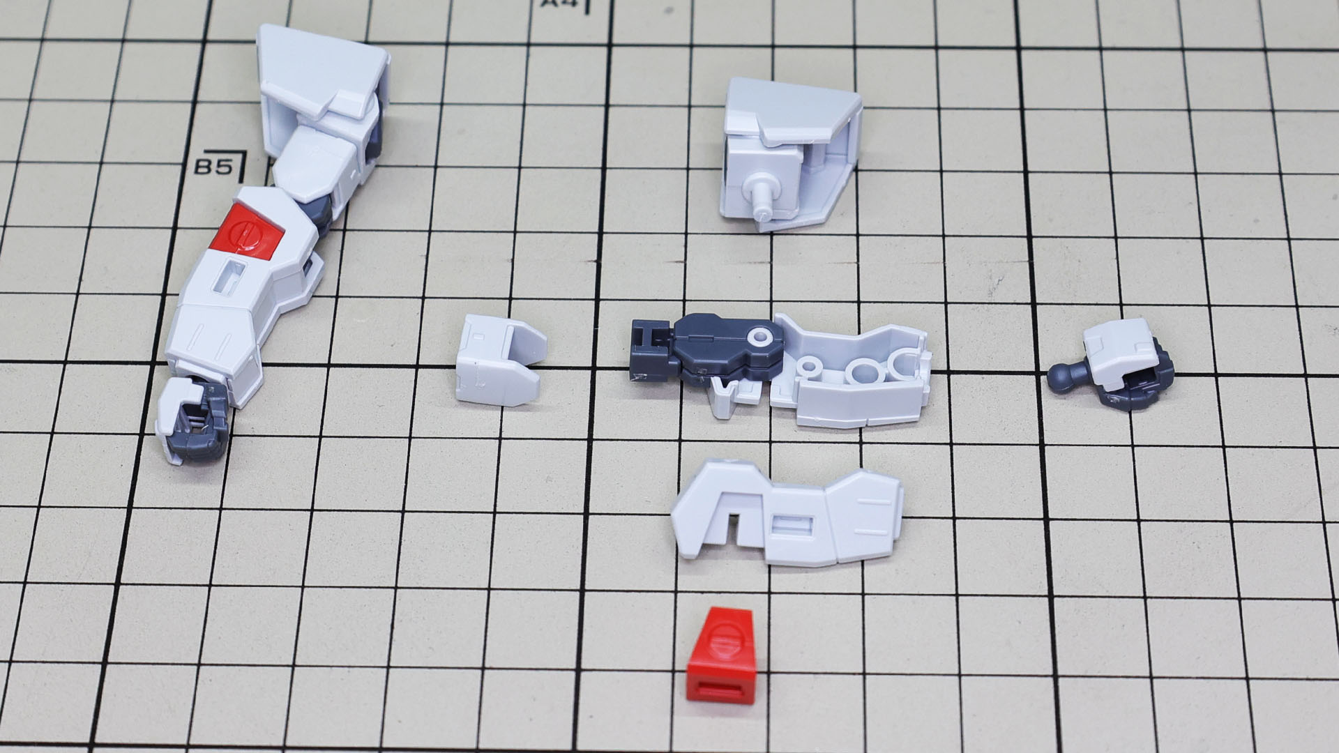 肘関節は前腕に組み込まれる形となります