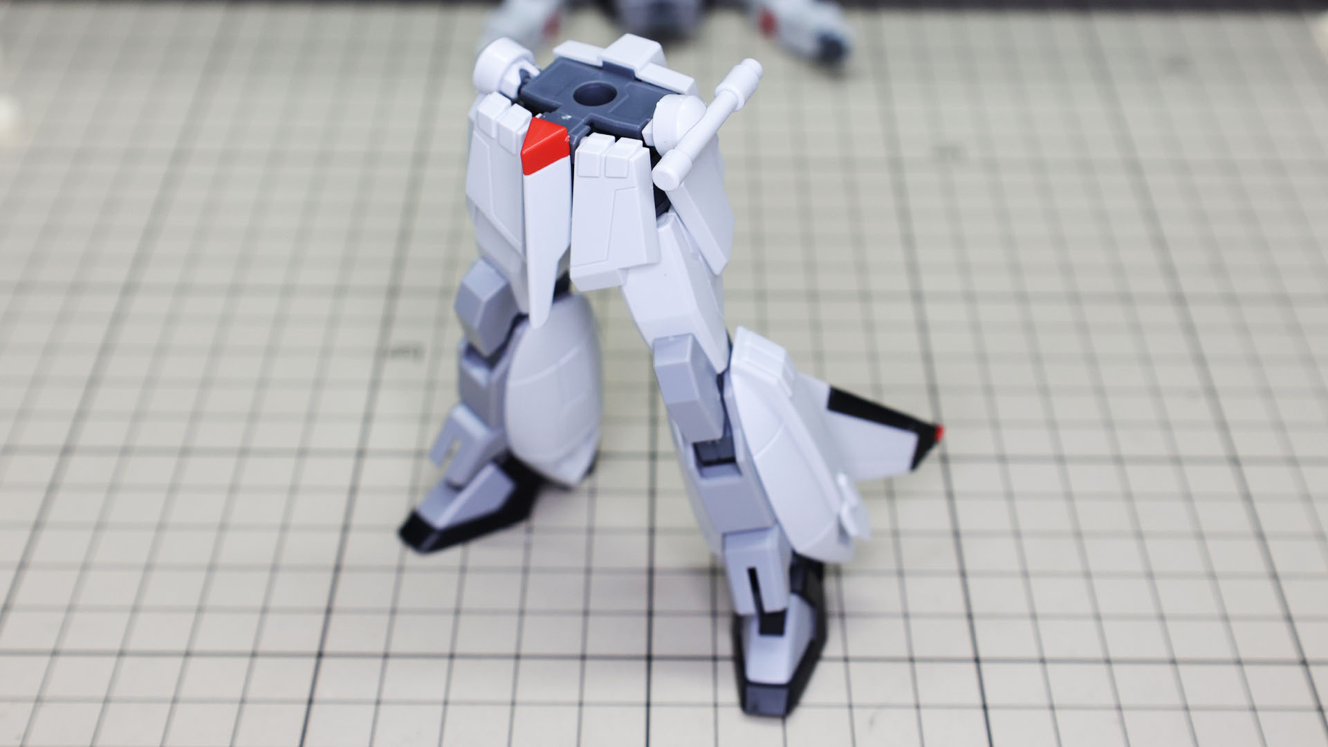 腰部とドッキングさせました