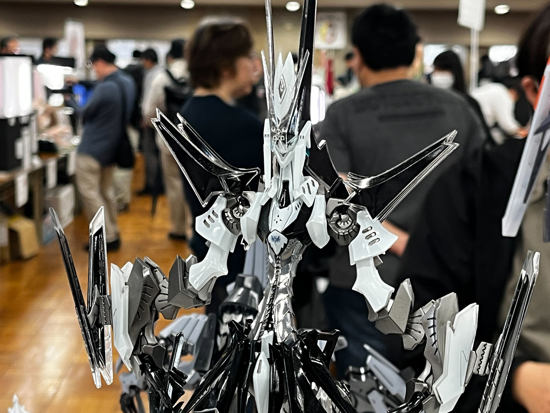 会場販売の「HSGK 1/100 GTMホルダ17 “ディー・カイゼリン”」