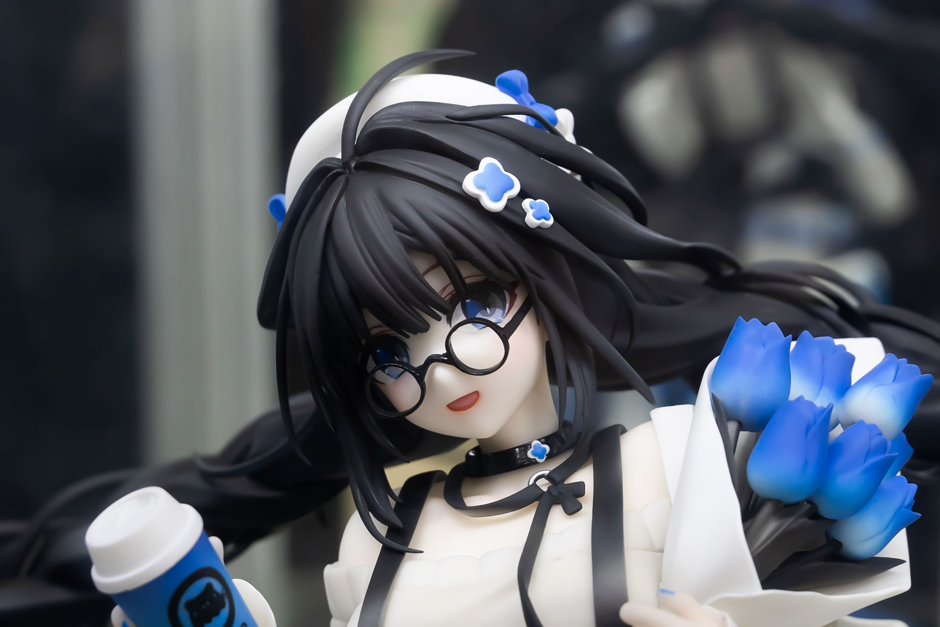 全体と比較して顔がかなり小さく見える