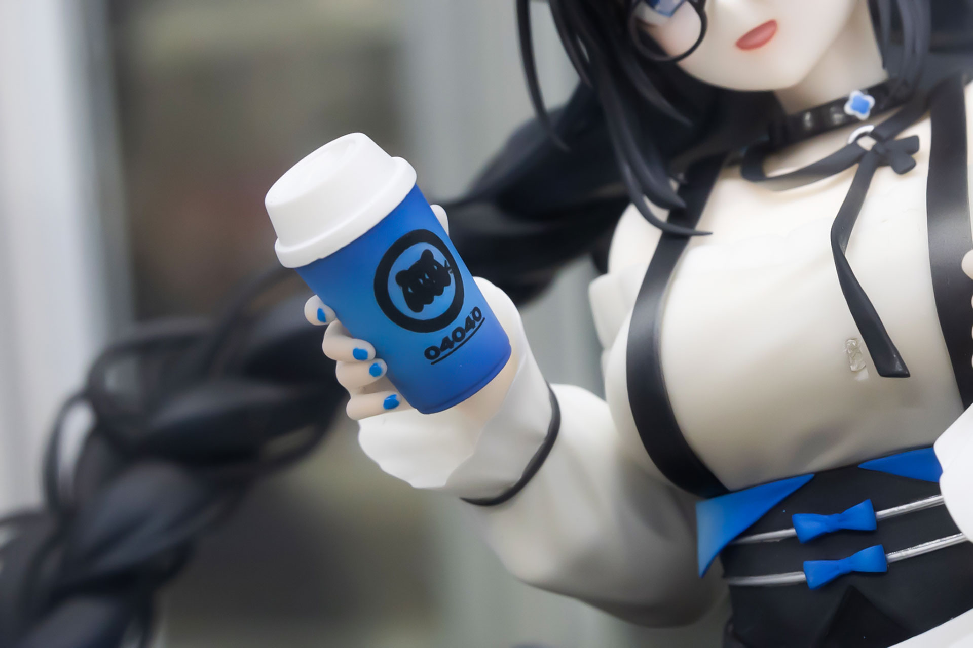 ドリンクのラベルも青い