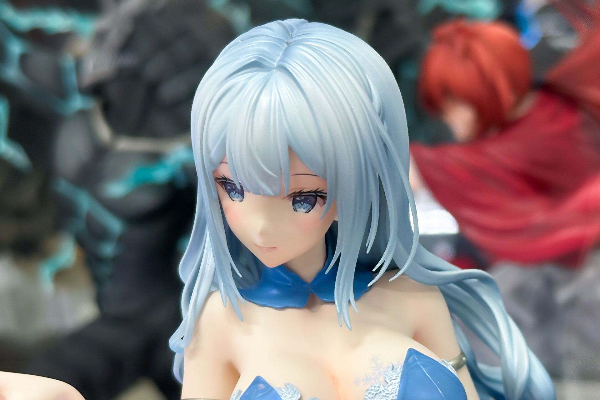 別の角度からだと、また異なる表情が見えてくる