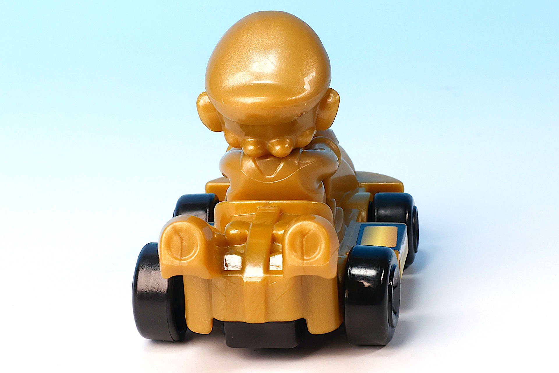 車両としては通常のカートスタイルに近い