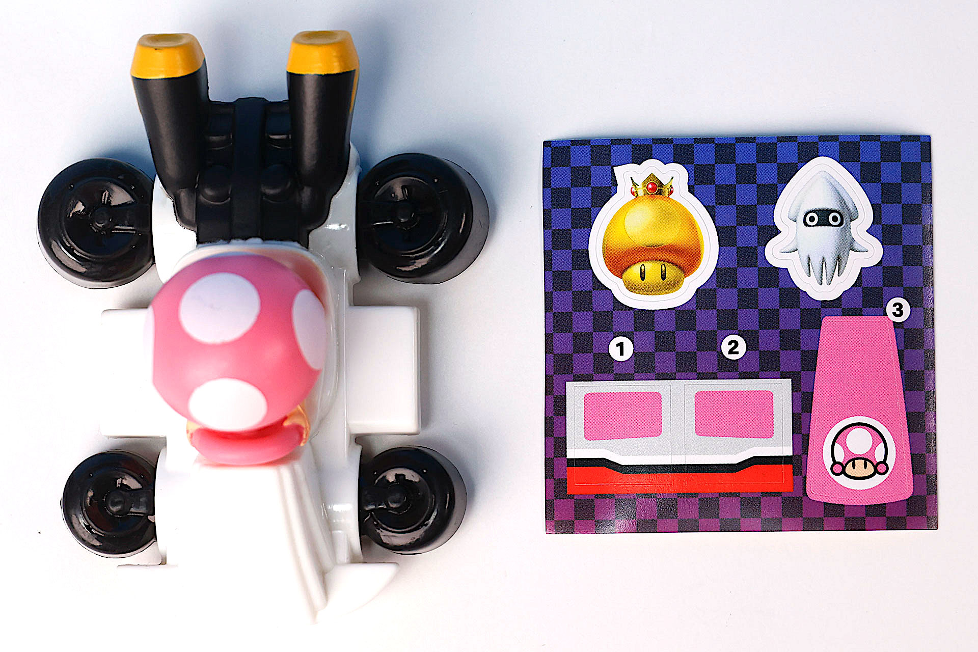 こちらが「キノピコ」のおもちゃ箱の中身だ