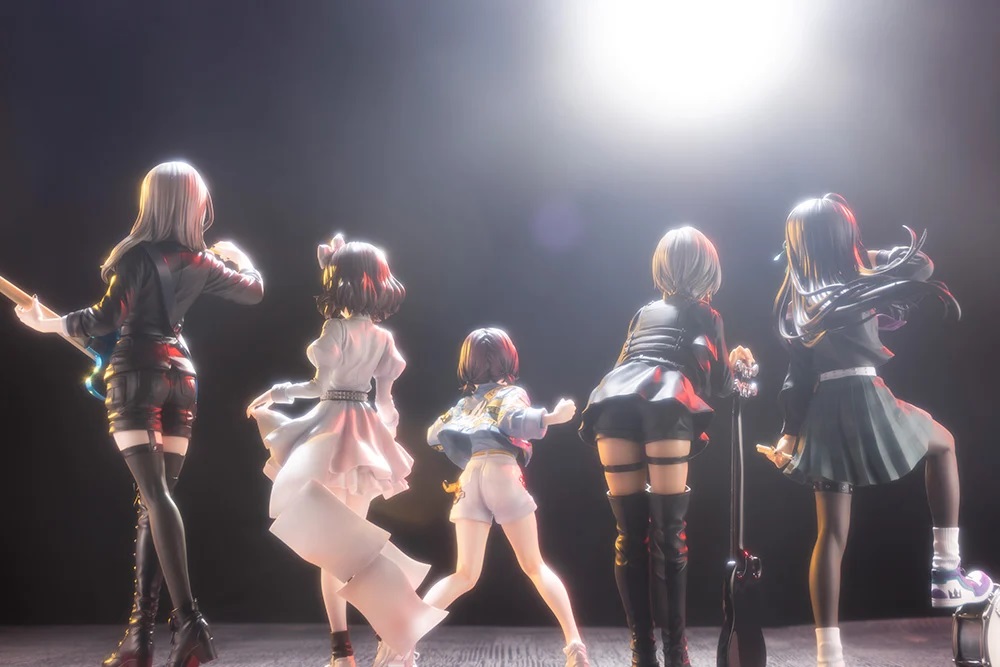 「河原木 桃香」以外は付属しません