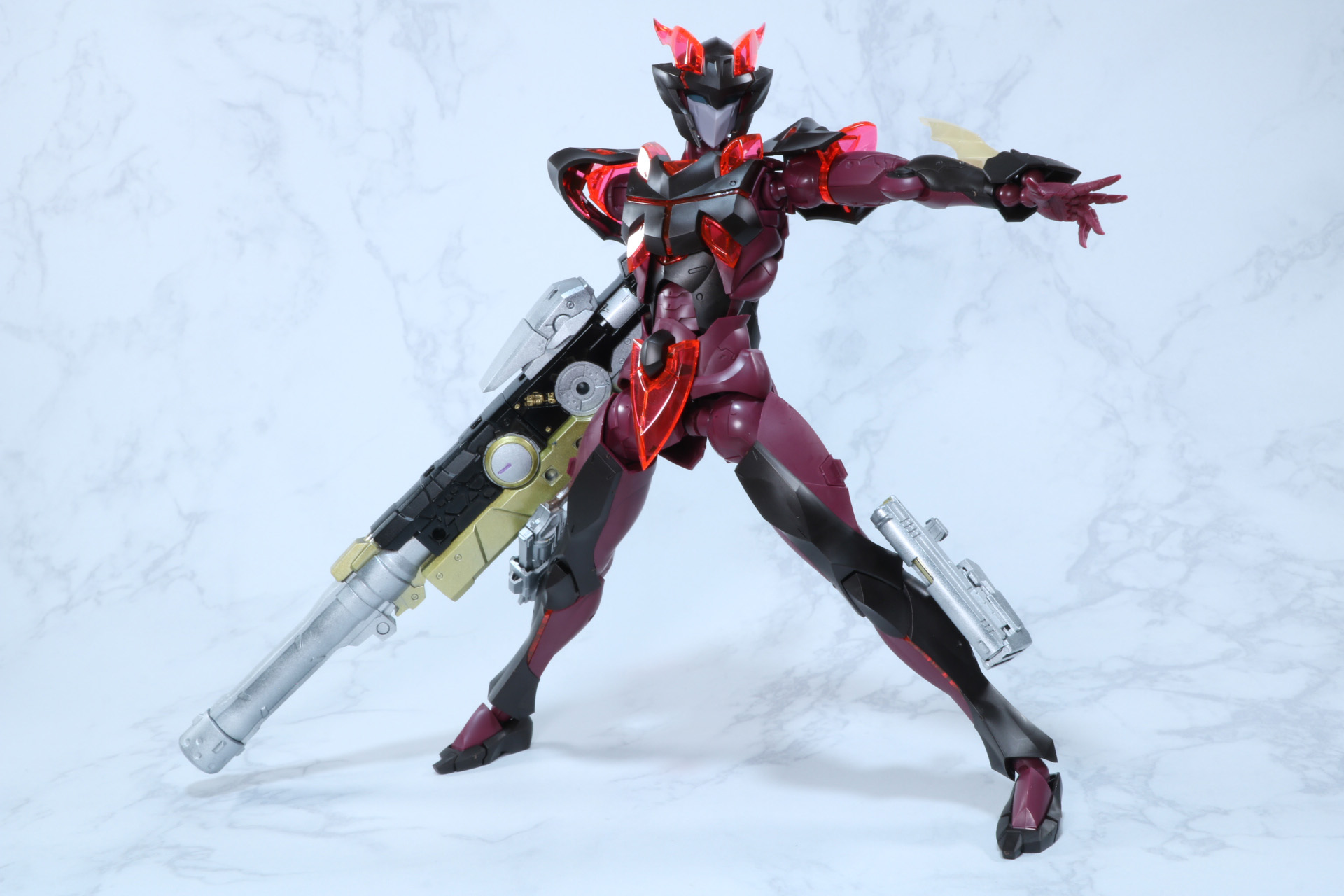 組み合わせによってミサイルランチャーにも