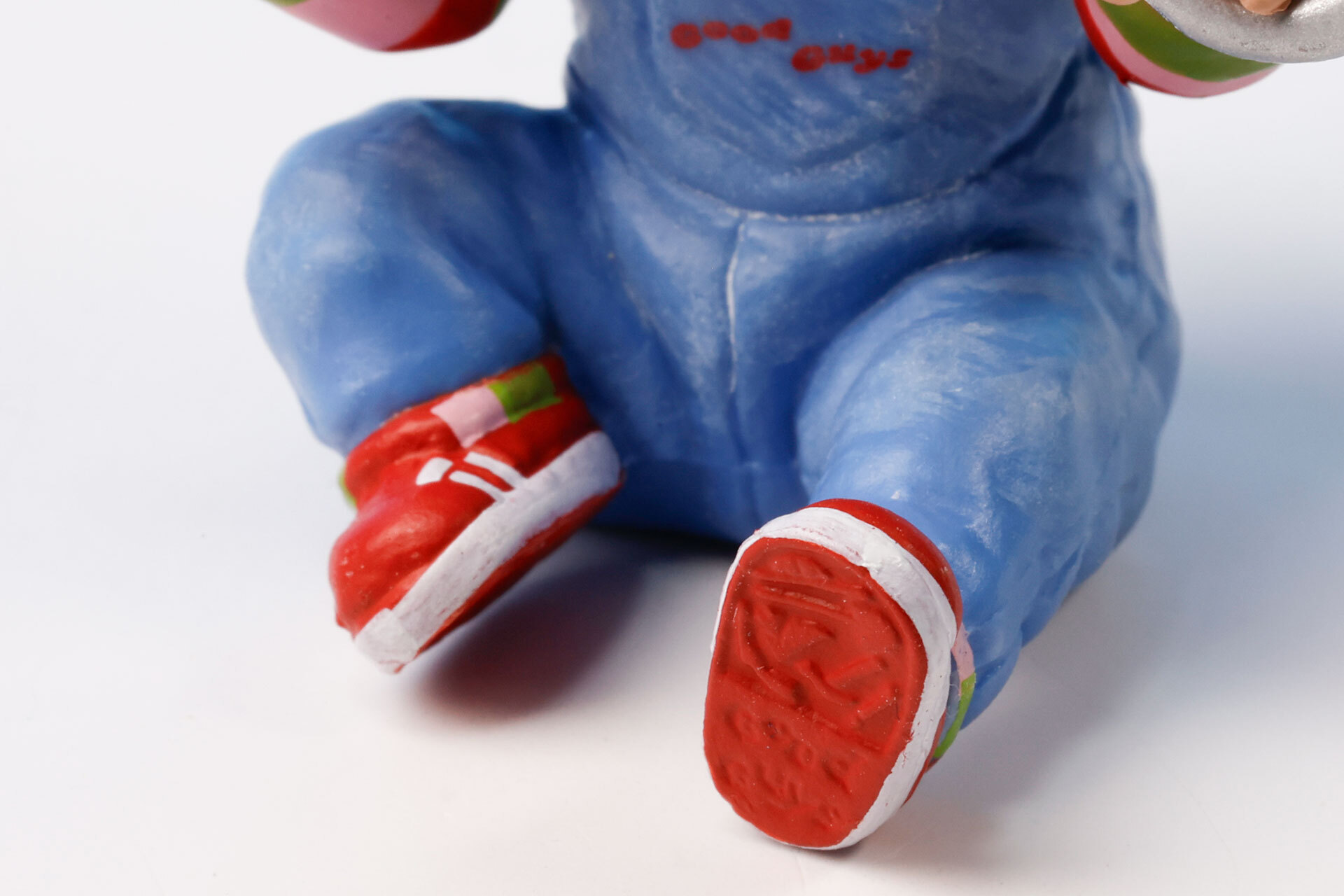 靴底の模様など細部も作り込まれているのがわかる