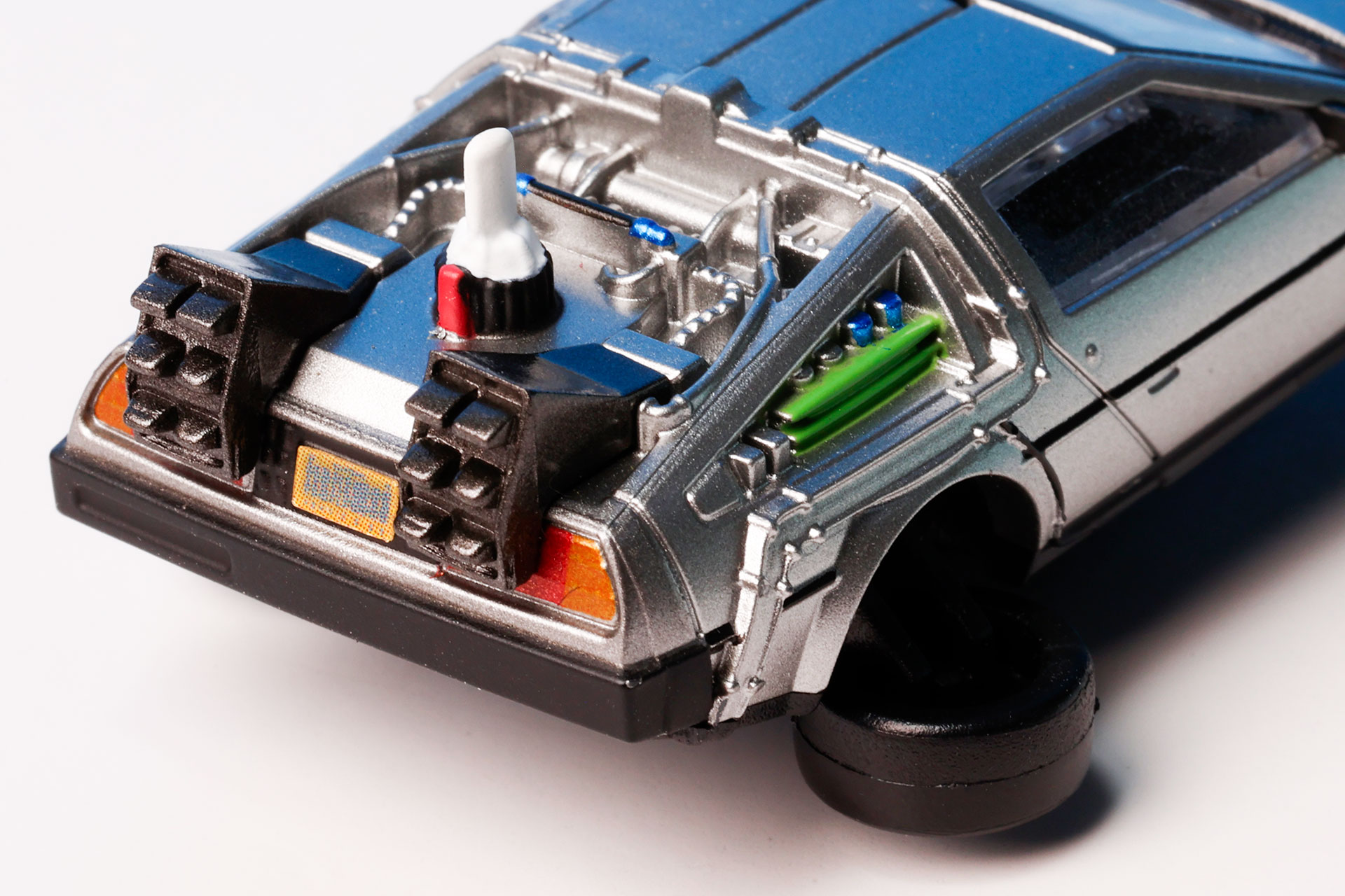 細かく彩色が施されているところにも注目しよう