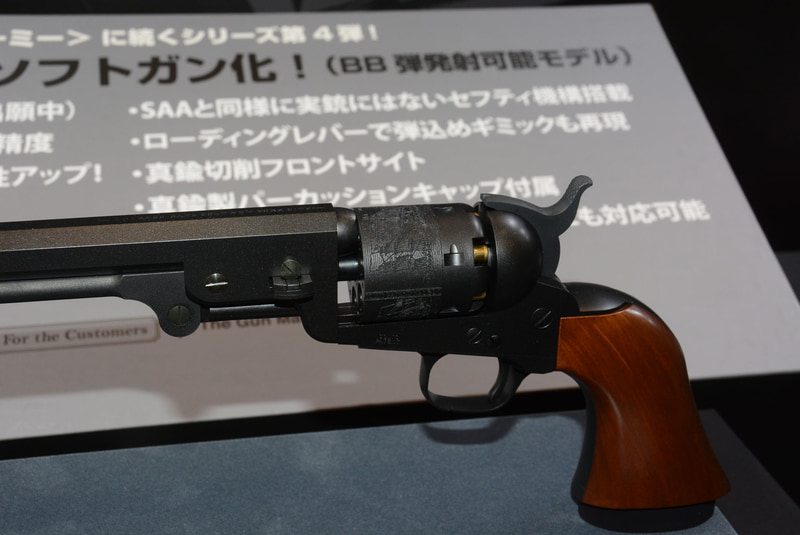 海軍の勝利を祝った彫刻をレーザー彫刻で再現