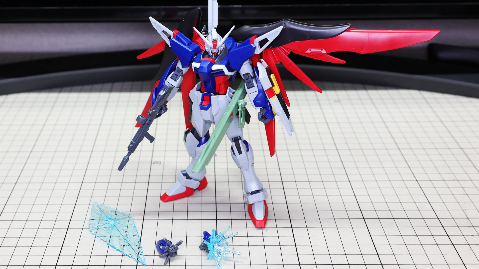 「デスティニーガンダムSpecII」フル装備で完成！