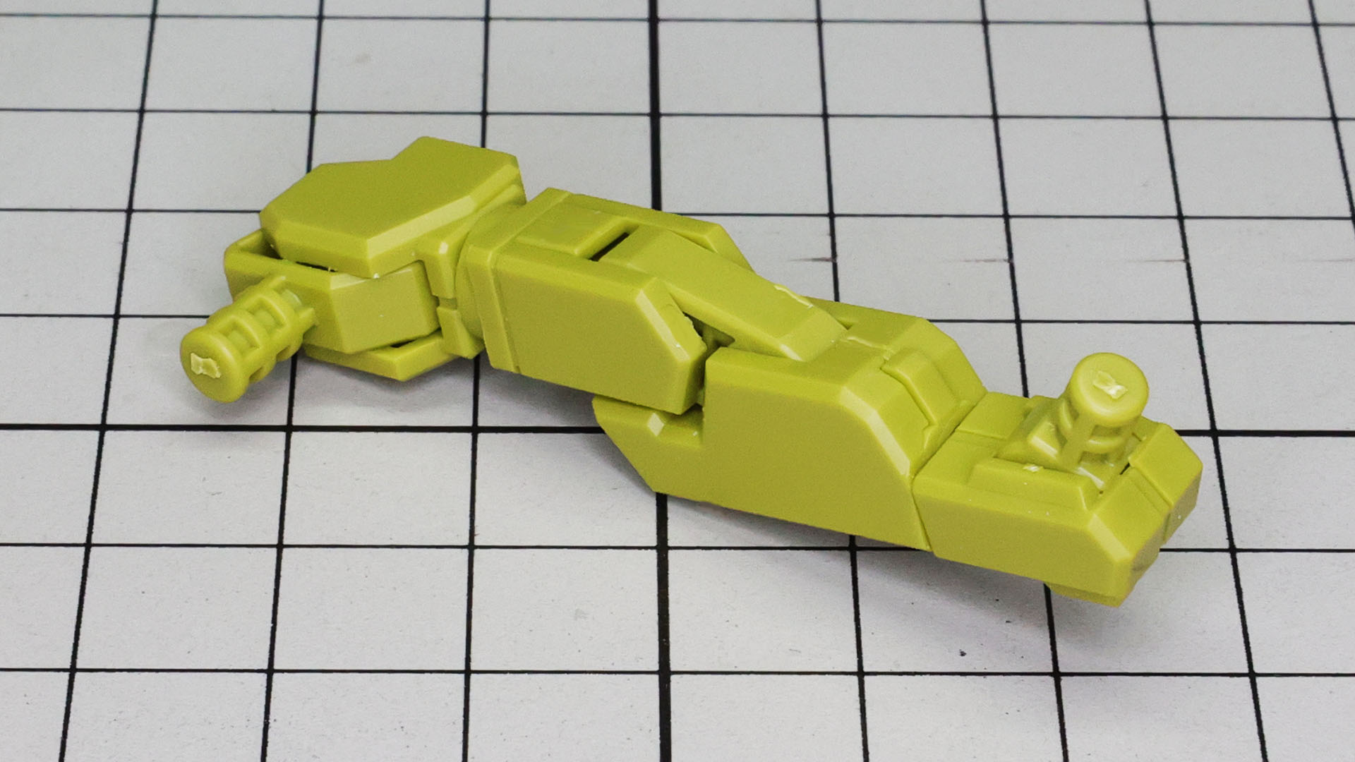 前部で7軸もの関節を持っています