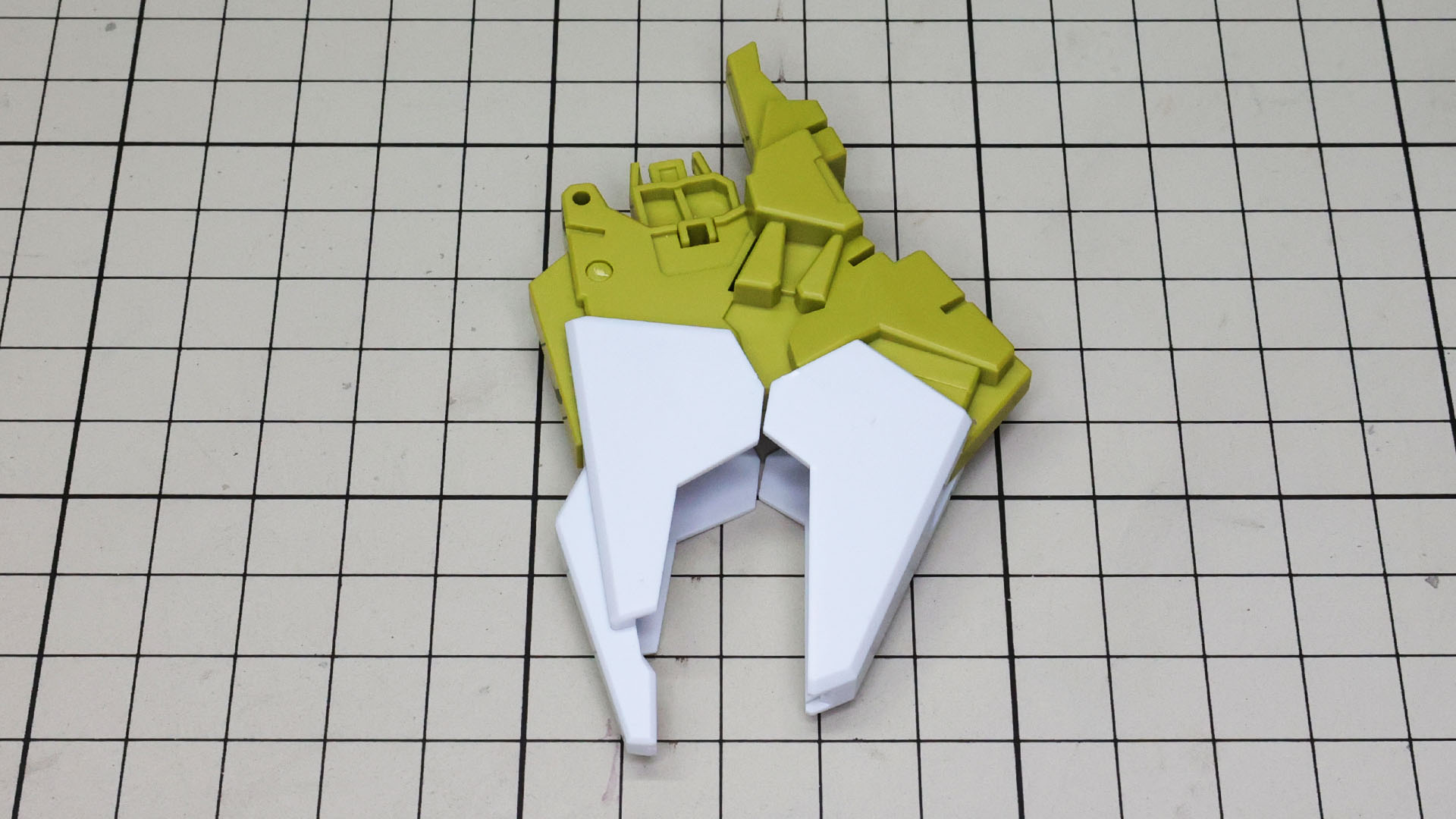 メカフレーム先端は可動して開閉の動作ができます