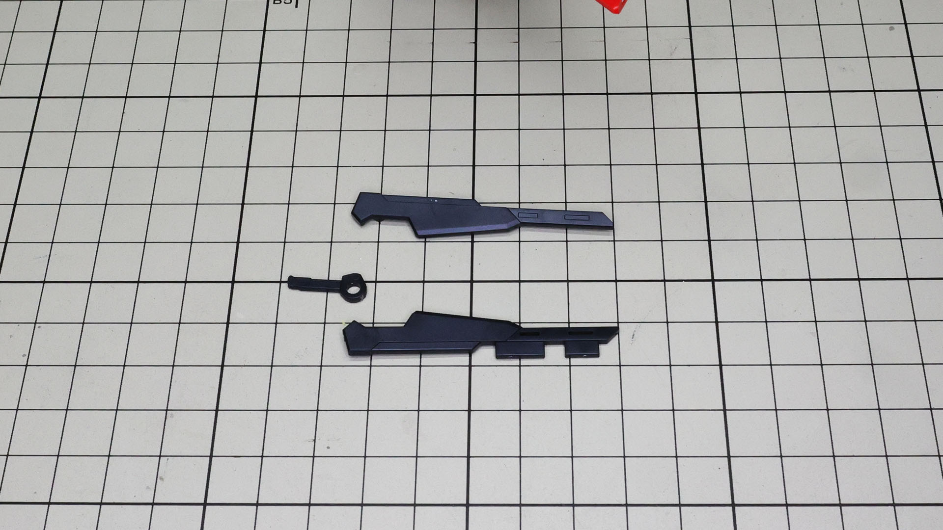 砲撃時の砲身用グリップは交換式です